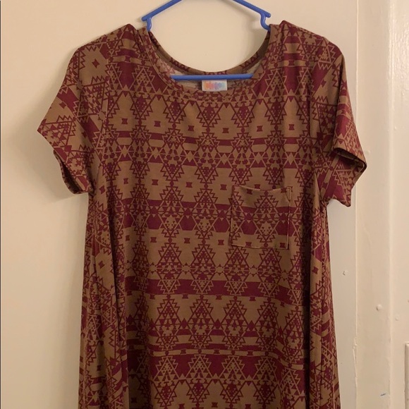 LuLaRoe Dresses & Skirts - Small Carly dress by LulaRoe